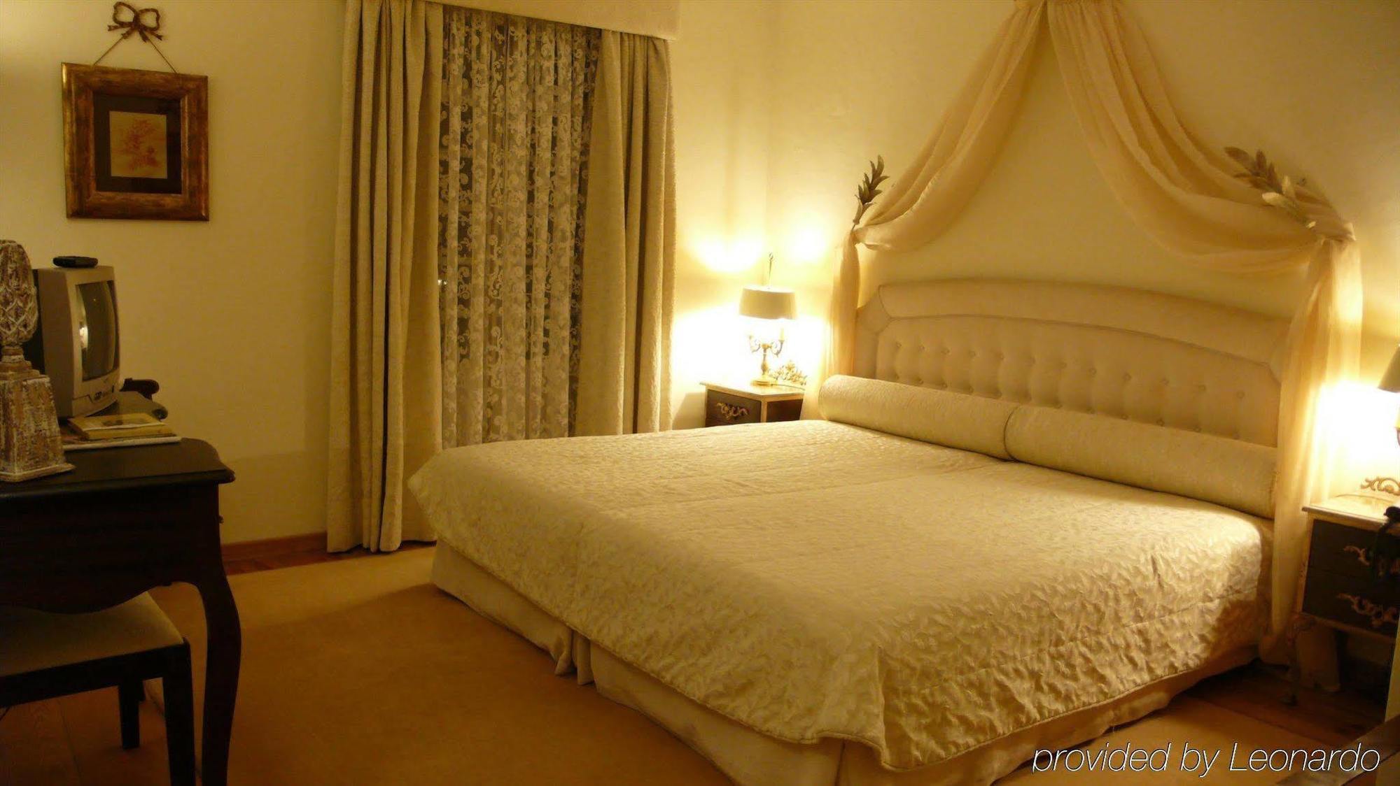 Real D Hotel 4*